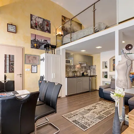 Little Americas California