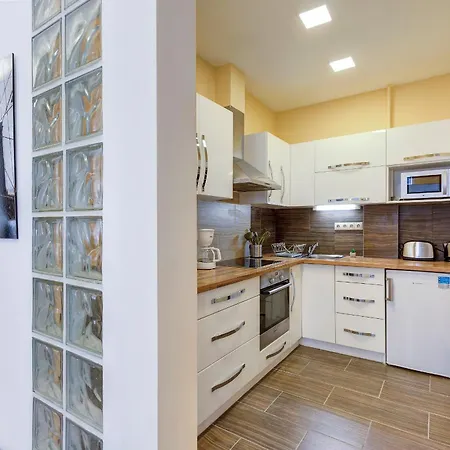 Apartament Little Americas California